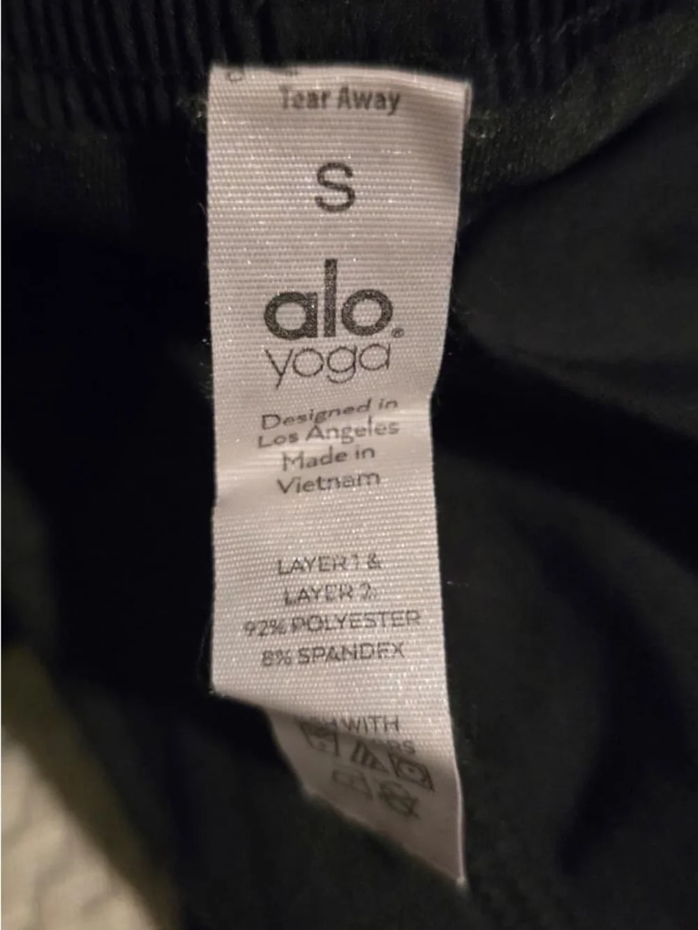 ALO Yoga Women's Black Athletic Shorts